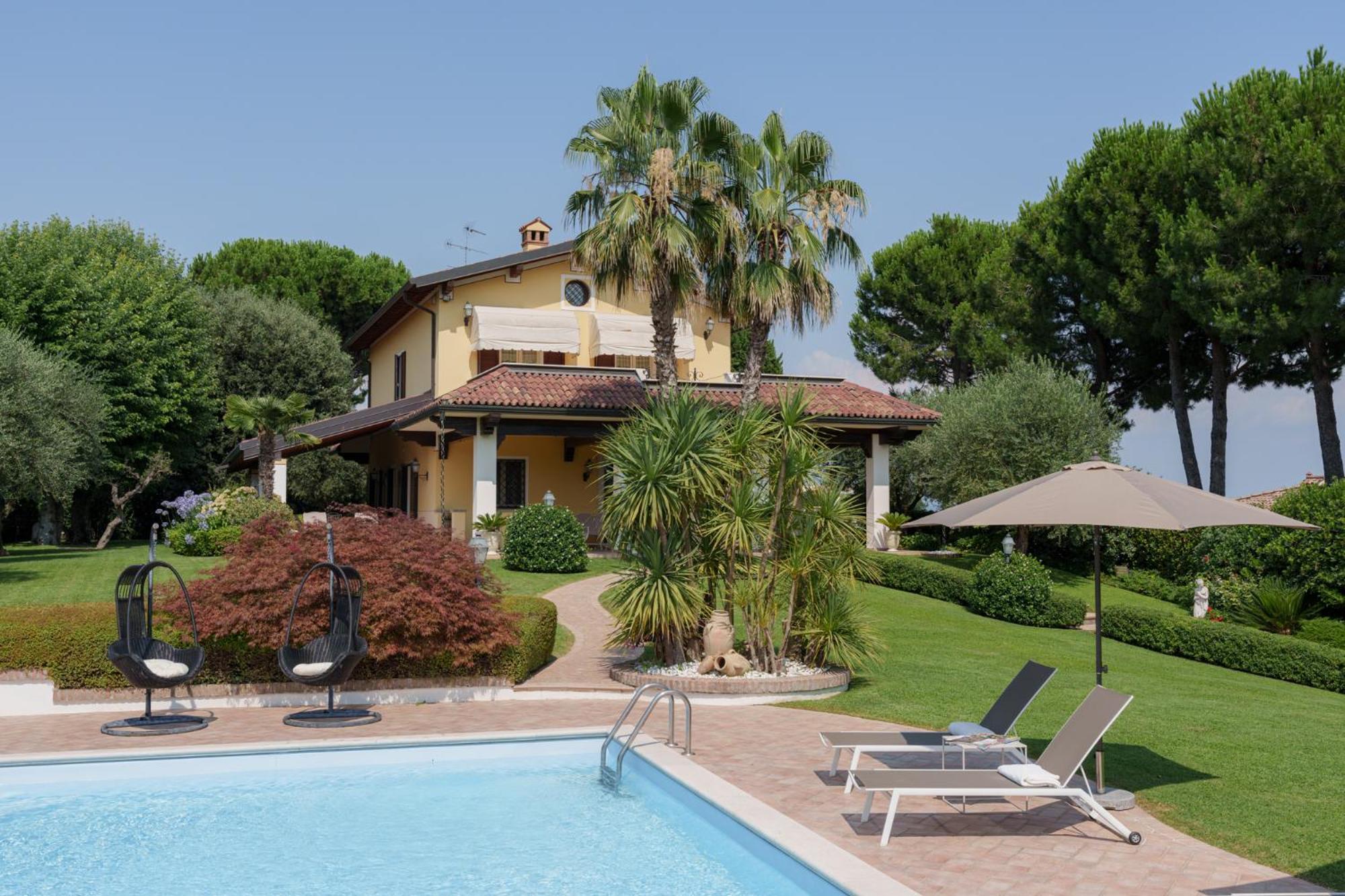 Villa Elena *